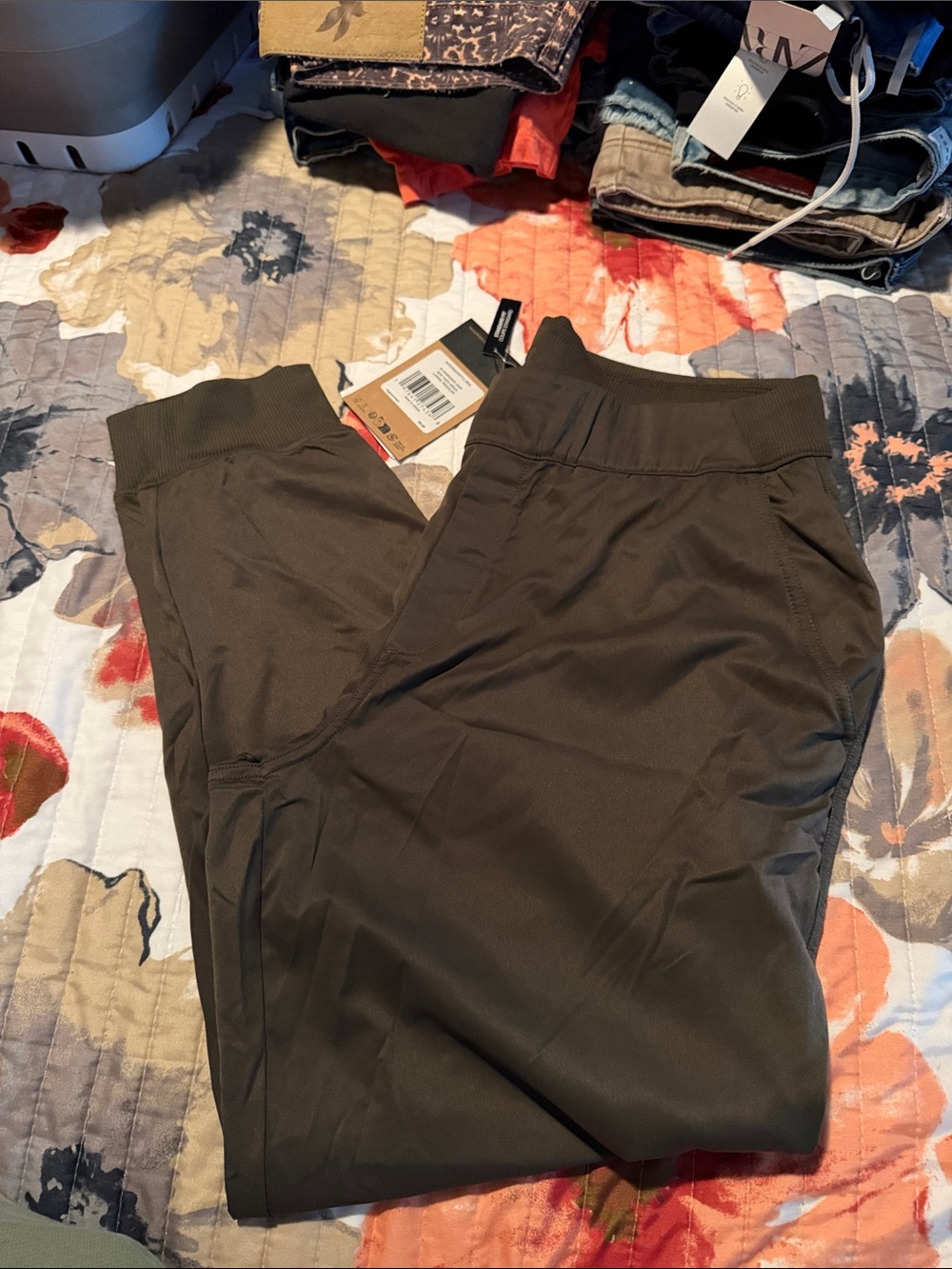 NWT The North Face Aphrodite Jogger